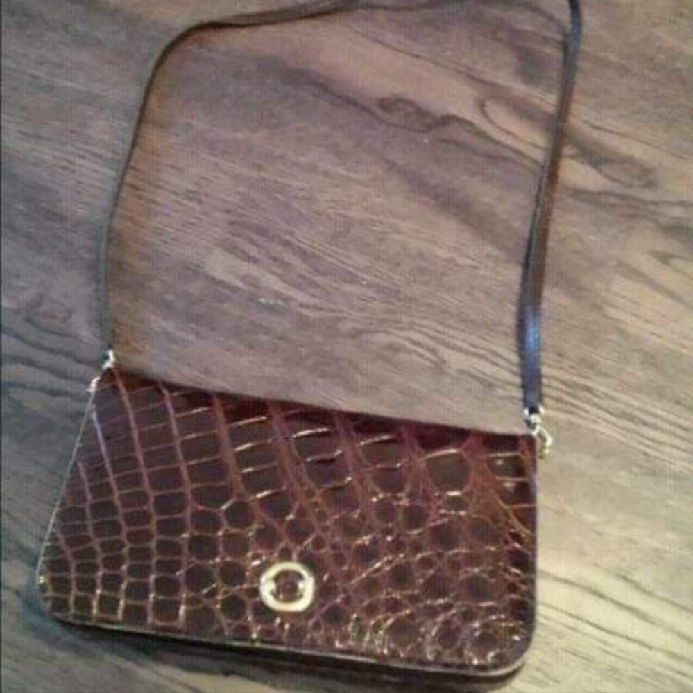 Vintage leather purse